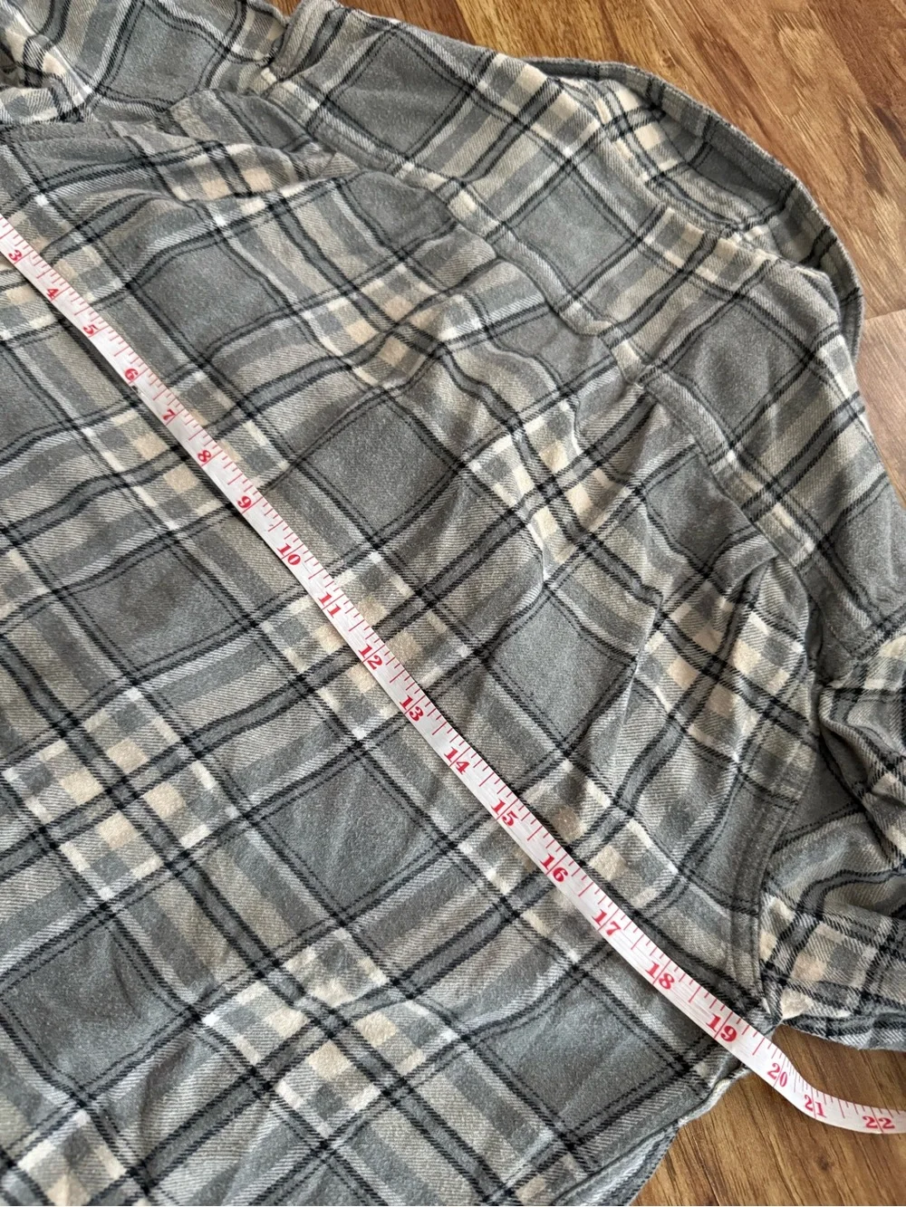 Old Navy Gray and White Plaid Button-Front Shirt